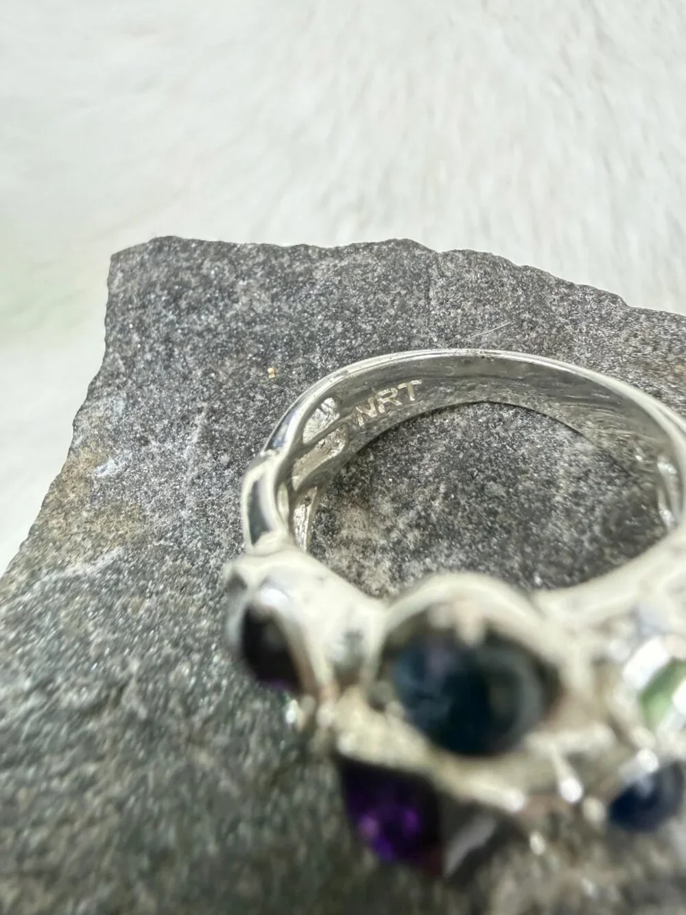 Avon Colorful Rhinestone Silver Tone Ring Size 6.5 NRT